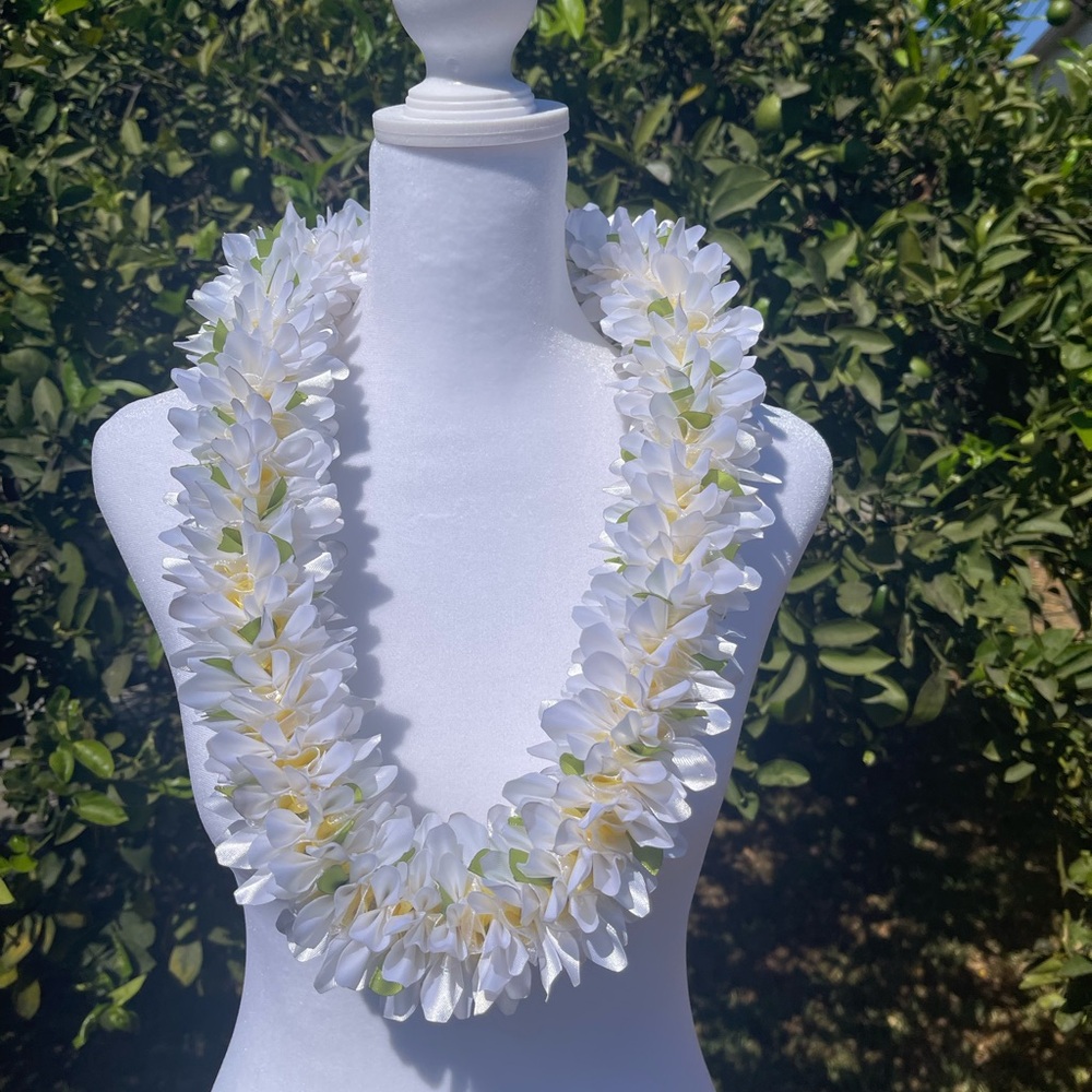 Handmade Leis- Ginger Butterfly 40 inch